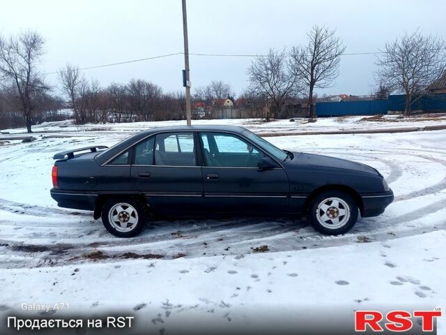 Черный Опель Омега, объемом двигателя 2 л и пробегом 233 тыс. км за 1100 $, фото 2 на Automoto.ua