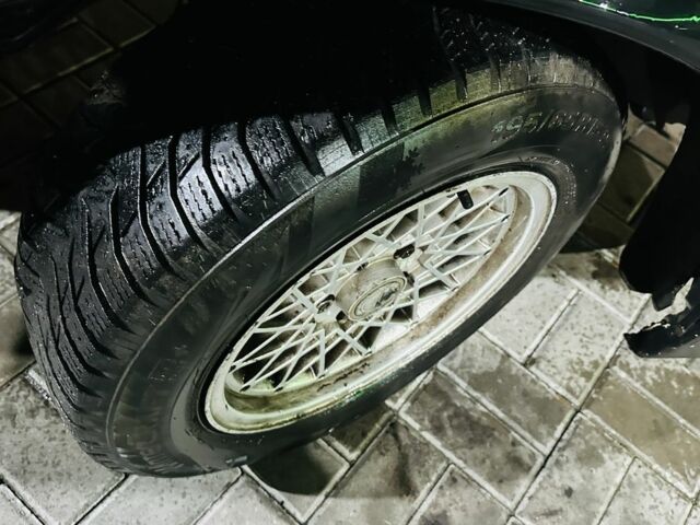 Черный Опель Омега, объемом двигателя 2 л и пробегом 290 тыс. км за 746 $, фото 11 на Automoto.ua