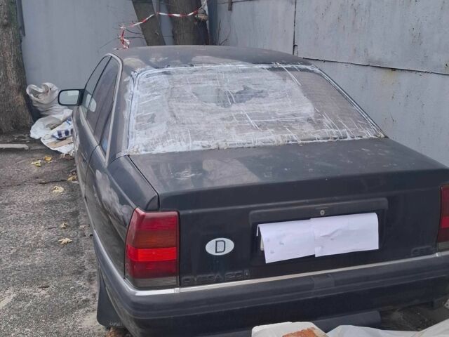 Чорний Опель Омега, об'ємом двигуна 2 л та пробігом 2 тис. км за 700 $, фото 1 на Automoto.ua
