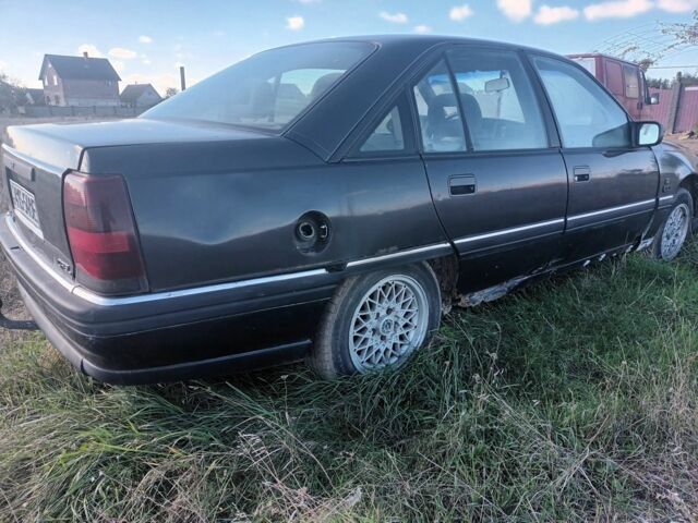 Опель Омега 1991 у Южне (Південне) на Automoto.ua Чорний Опель Омега, об'ємом двигуна 2.6 л та пробігом 400 тис. км за 600 $, фото 5 на Automoto.ua