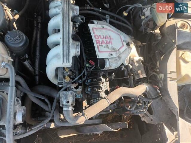 Черный Опель Омега, объемом двигателя 2.6 л и пробегом 250 тыс. км за 471 $, фото 8 на Automoto.ua