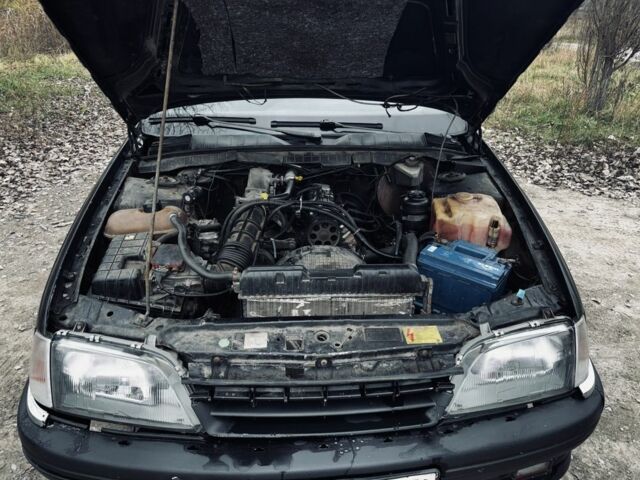 Чорний Опель Омега, об'ємом двигуна 2 л та пробігом 350 тис. км за 1200 $, фото 5 на Automoto.ua