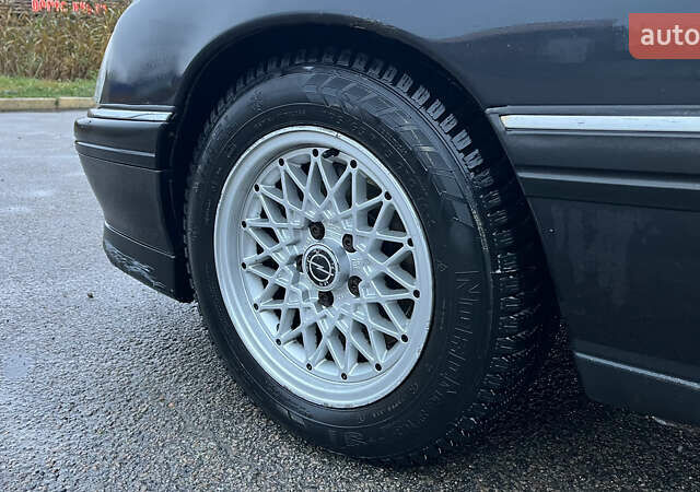 Чорний Опель Омега, об'ємом двигуна 2.6 л та пробігом 199 тис. км за 1400 $, фото 5 на Automoto.ua
