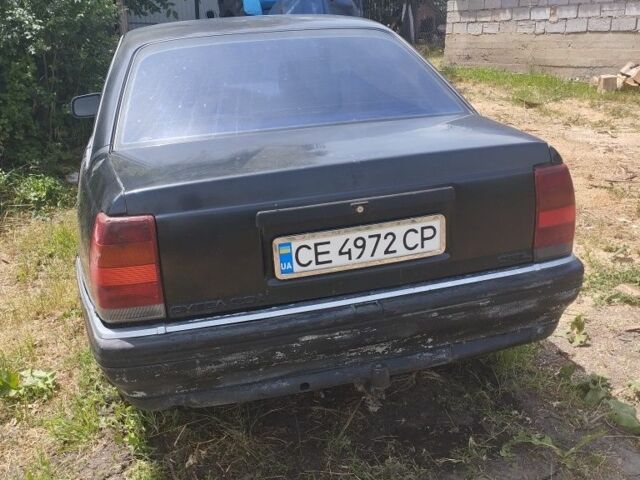 Черный Опель Омега, объемом двигателя 2 л и пробегом 1 тыс. км за 800 $, фото 2 на Automoto.ua