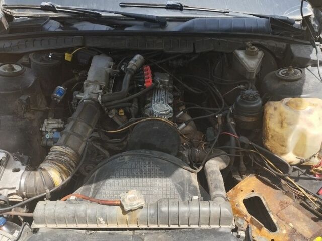 Черный Опель Омега, объемом двигателя 2 л и пробегом 1 тыс. км за 800 $, фото 7 на Automoto.ua