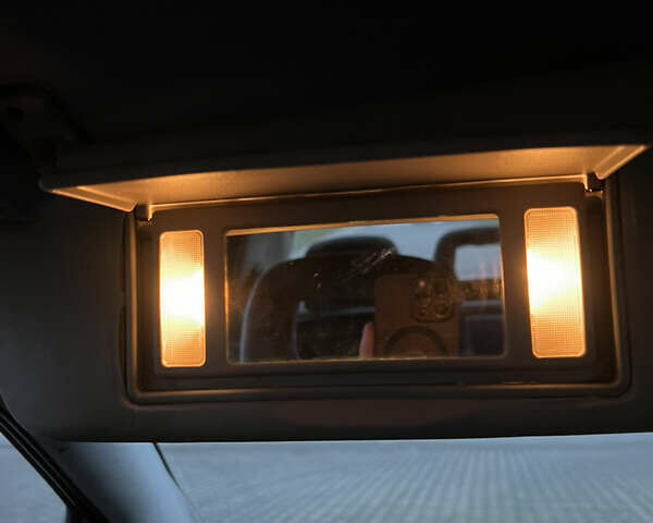 Черный Опель Омега, объемом двигателя 2.5 л и пробегом 300 тыс. км за 2200 $, фото 28 на Automoto.ua