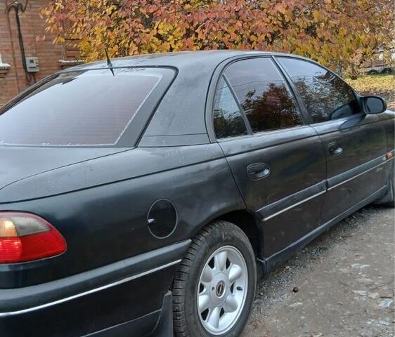 Чорний Опель Омега, об'ємом двигуна 2.5 л та пробігом 3 тис. км за 1750 $, фото 1 на Automoto.ua