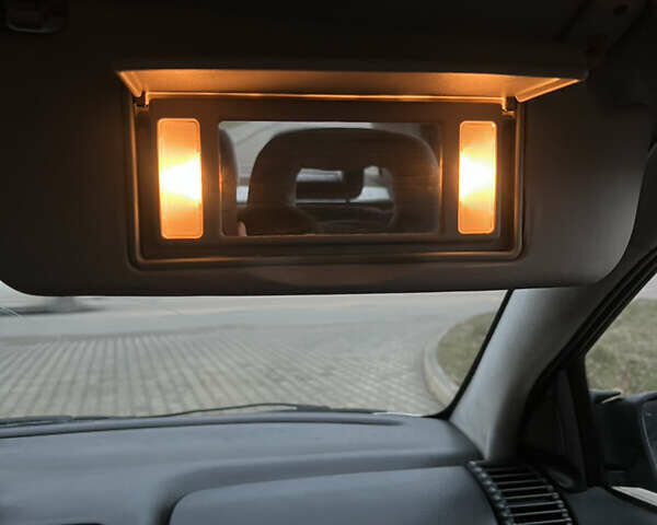 Черный Опель Омега, объемом двигателя 2.5 л и пробегом 300 тыс. км за 2200 $, фото 29 на Automoto.ua