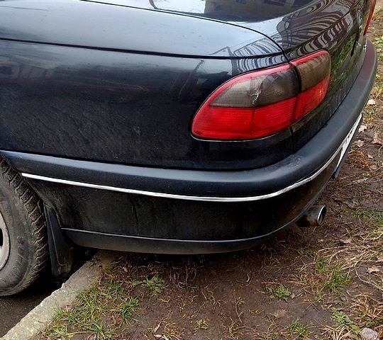 Чорний Опель Омега, об'ємом двигуна 2.5 л та пробігом 312 тис. км за 2800 $, фото 3 на Automoto.ua