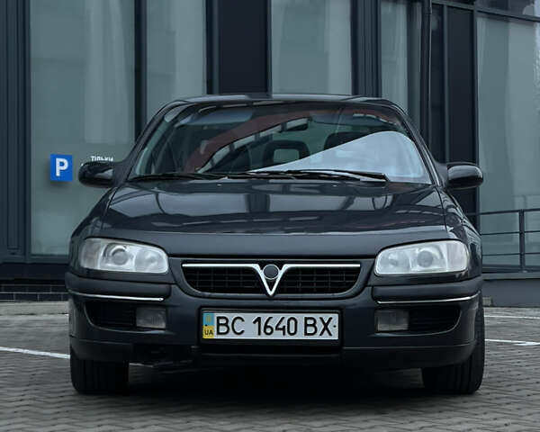 Черный Опель Омега, объемом двигателя 2.5 л и пробегом 300 тыс. км за 2200 $, фото 1 на Automoto.ua