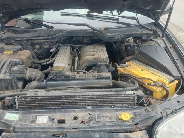 Черный Опель Омега, объемом двигателя 0 л и пробегом 489 тыс. км за 1000 $, фото 15 на Automoto.ua