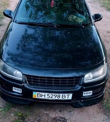 Черный Опель Омега, объемом двигателя 3 л и пробегом 180 тыс. км за 2450 $, фото 1 на Automoto.ua