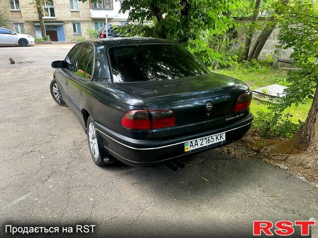 Черный Опель Омега, объемом двигателя 2 л и пробегом 0 тыс. км за 2500 $, фото 2 на Automoto.ua