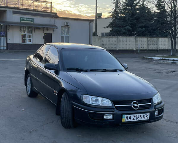 Черный Опель Омега, объемом двигателя 2 л и пробегом 393 тыс. км за 2800 $, фото 2 на Automoto.ua