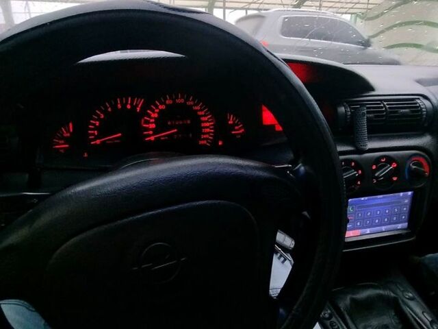 Опель Омега 1995 в Хмельницком на Automoto.ua Черный Опель Омега, объемом двигателя 3 л и пробегом 0 тыс. км за 1500 $, фото 3 на Automoto.ua