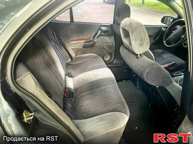 Черный Опель Омега, объемом двигателя 2 л и пробегом 0 тыс. км за 2500 $, фото 4 на Automoto.ua