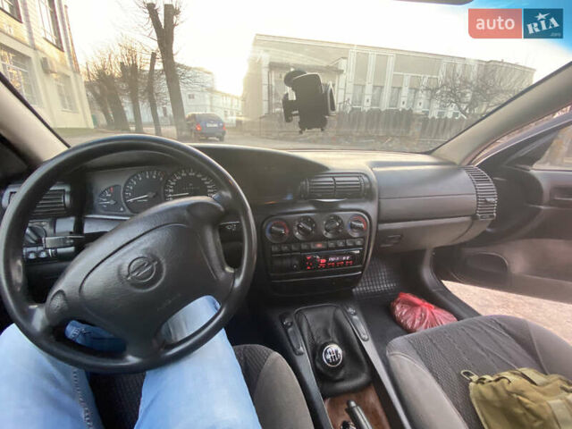 Чорний Опель Омега, об'ємом двигуна 2.5 л та пробігом 457 тис. км за 1500 $, фото 21 на Automoto.ua