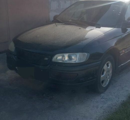 Черный Опель Омега, объемом двигателя 0 л и пробегом 489 тыс. км за 1000 $, фото 2 на Automoto.ua