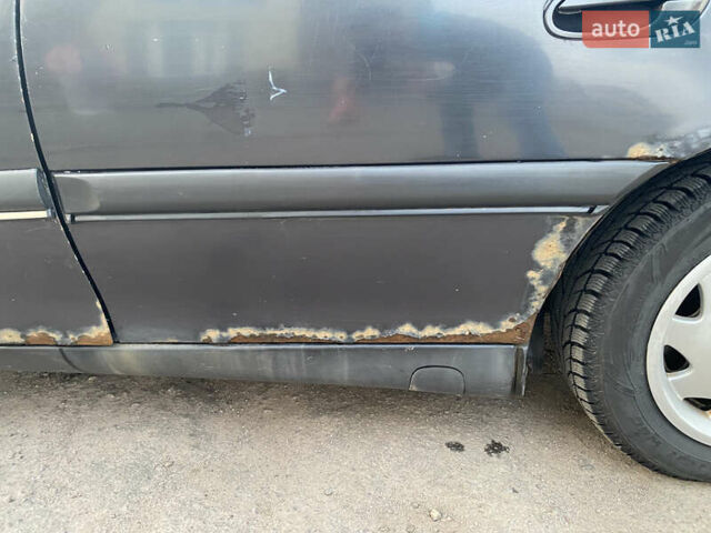 Чорний Опель Омега, об'ємом двигуна 2.5 л та пробігом 457 тис. км за 1500 $, фото 9 на Automoto.ua