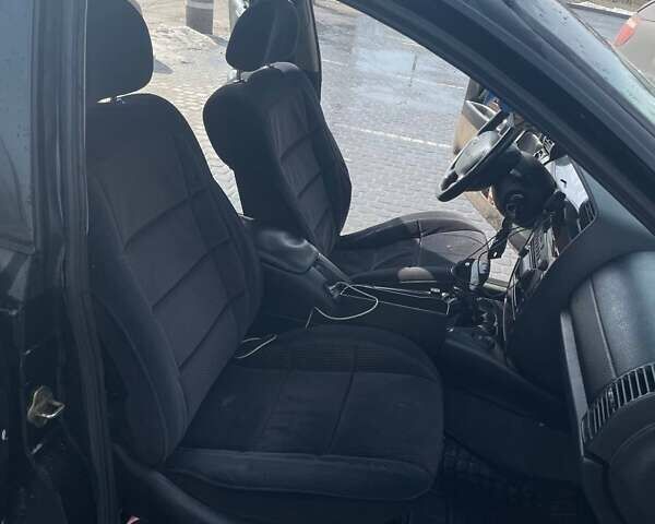 Черный Опель Омега, объемом двигателя 2.6 л и пробегом 270 тыс. км за 2000 $, фото 18 на Automoto.ua