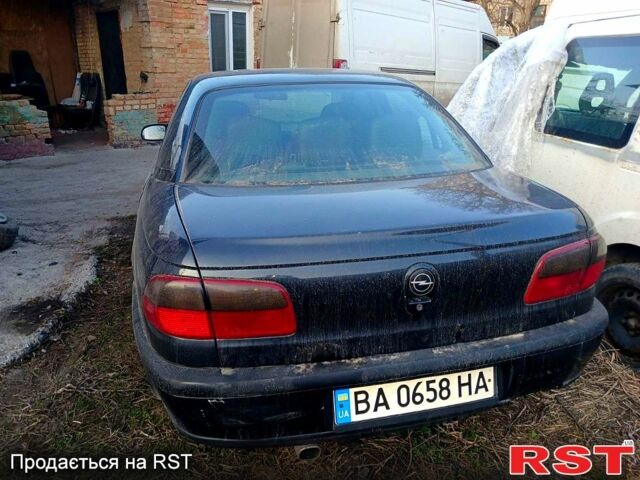 Черный Опель Омега, объемом двигателя 2 л и пробегом 1 тыс. км за 1400 $, фото 2 на Automoto.ua