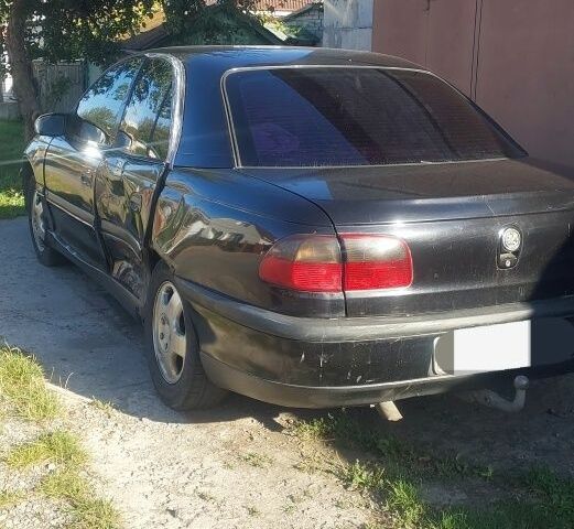 Черный Опель Омега, объемом двигателя 0 л и пробегом 489 тыс. км за 1000 $, фото 4 на Automoto.ua