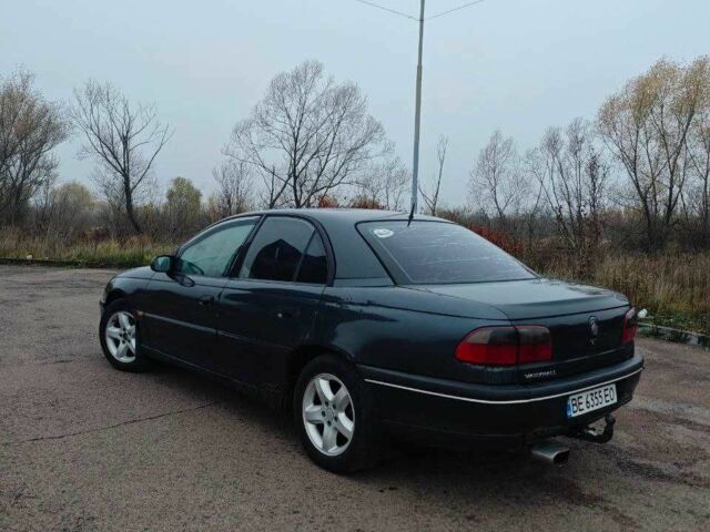 Черный Опель Омега, объемом двигателя 2 л и пробегом 335 тыс. км за 2400 $, фото 2 на Automoto.ua