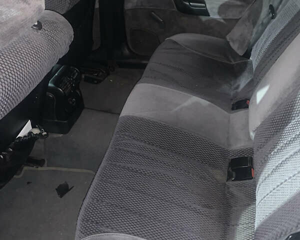 Черный Опель Омега, объемом двигателя 2 л и пробегом 311 тыс. км за 2300 $, фото 3 на Automoto.ua