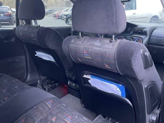 Чорний Опель Омега, об'ємом двигуна 2 л та пробігом 302 тис. км за 3000 $, фото 6 на Automoto.ua