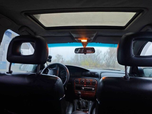 Черный Опель Омега, объемом двигателя 2 л и пробегом 335 тыс. км за 2400 $, фото 7 на Automoto.ua