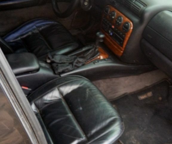 Опель Омега 1996 у Чернівцях на Automoto.ua Чорний Опель Омега, об'ємом двигуна 3 л та пробігом 287 тис. км за 1500 $, фото 1 на Automoto.ua