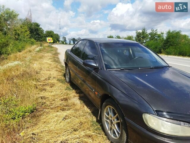 Черный Опель Омега, объемом двигателя 2 л и пробегом 540 тыс. км за 2000 $, фото 4 на Automoto.ua