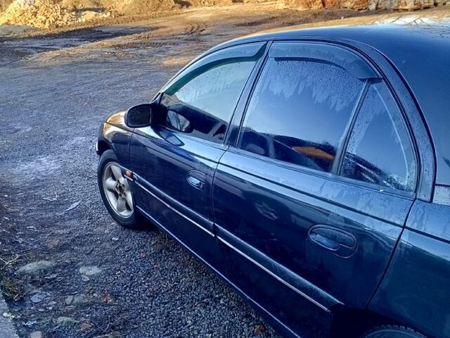 Черный Опель Омега, объемом двигателя 3 л и пробегом 0 тыс. км за 2850 $, фото 3 на Automoto.ua