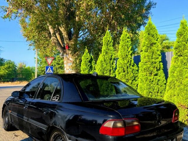 Черный Опель Омега, объемом двигателя 2 л и пробегом 516 тыс. км за 2000 $, фото 2 на Automoto.ua