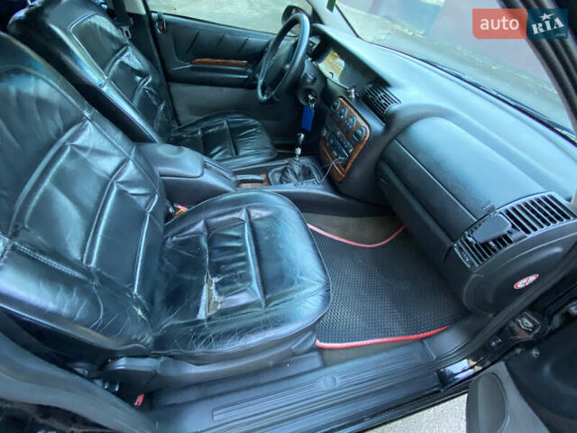 Чорний Опель Омега, об'ємом двигуна 2.5 л та пробігом 485 тис. км за 3000 $, фото 9 на Automoto.ua