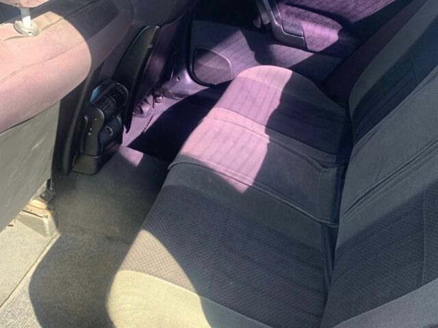 Черный Опель Омега, объемом двигателя 2 л и пробегом 287 тыс. км за 1750 $, фото 5 на Automoto.ua