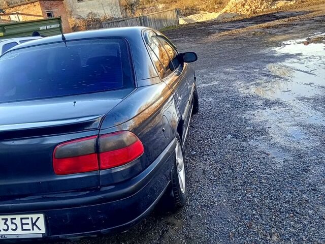 Черный Опель Омега, объемом двигателя 3 л и пробегом 0 тыс. км за 2850 $, фото 2 на Automoto.ua