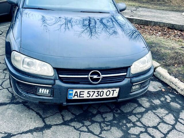 Черный Опель Омега, объемом двигателя 2.5 л и пробегом 0 тыс. км за 2200 $, фото 1 на Automoto.ua