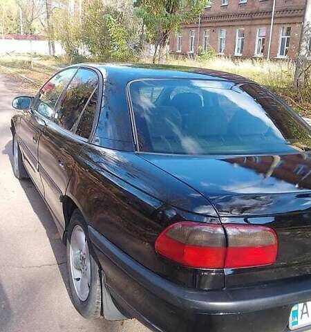 Чорний Опель Омега, об'ємом двигуна 2 л та пробігом 300 тис. км за 2600 $, фото 12 на Automoto.ua