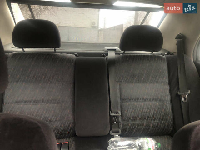 Черный Опель Омега, объемом двигателя 2 л и пробегом 298 тыс. км за 2399 $, фото 21 на Automoto.ua