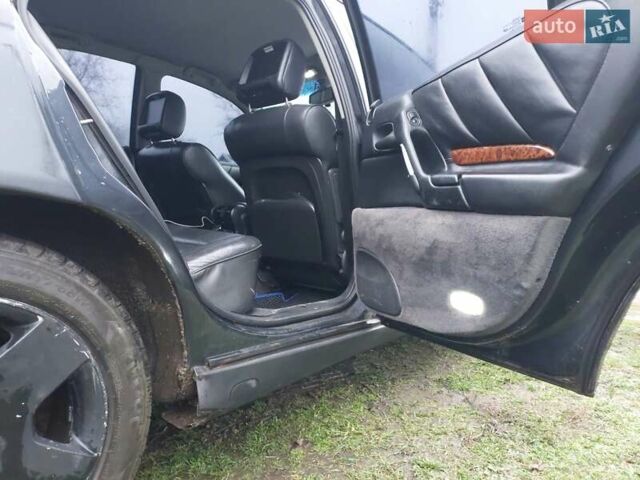 Чорний Опель Омега, об'ємом двигуна 2.5 л та пробігом 340 тис. км за 2596 $, фото 17 на Automoto.ua