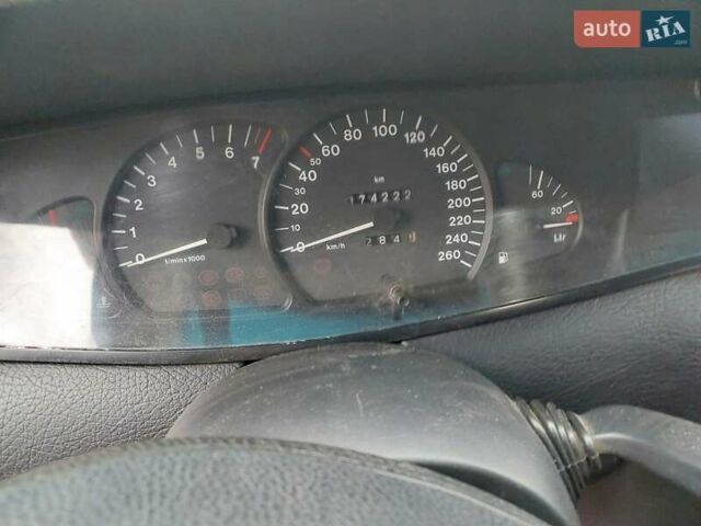 Чорний Опель Омега, об'ємом двигуна 2.5 л та пробігом 340 тис. км за 2596 $, фото 7 на Automoto.ua