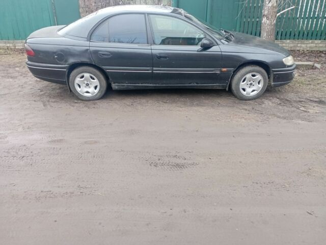 Черный Опель Омега, объемом двигателя 2 л и пробегом 250 тыс. км за 1450 $, фото 3 на Automoto.ua