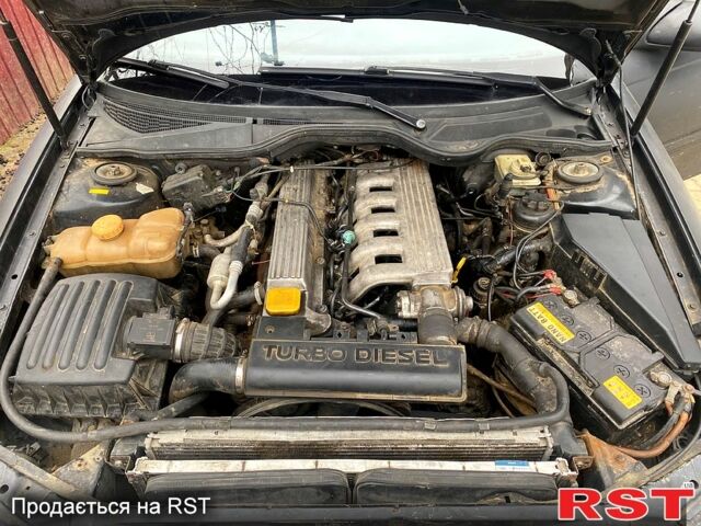 Черный Опель Омега, объемом двигателя 2 л и пробегом 0 тыс. км за 2100 $, фото 7 на Automoto.ua