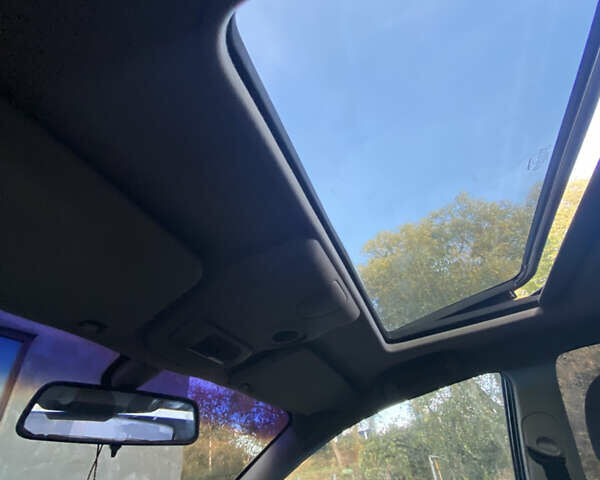 Черный Опель Омега, объемом двигателя 2 л и пробегом 240 тыс. км за 2800 $, фото 5 на Automoto.ua