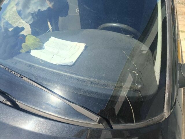 Черный Опель Омега, объемом двигателя 2.2 л и пробегом 300 тыс. км за 1200 $, фото 1 на Automoto.ua