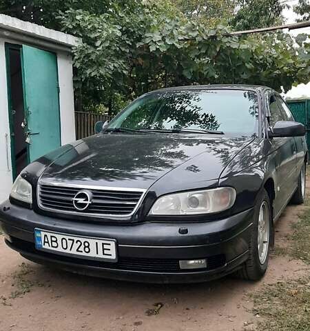Чорний Опель Омега, об'ємом двигуна 2.2 л та пробігом 270 тис. км за 2600 $, фото 2 на Automoto.ua