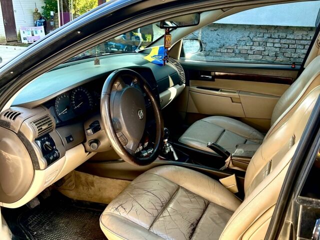 Чорний Опель Омега, об'ємом двигуна 2.5 л та пробігом 110 тис. км за 3300 $, фото 19 на Automoto.ua