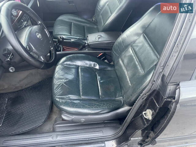 Черный Опель Омега, объемом двигателя 2.17 л и пробегом 374 тыс. км за 3100 $, фото 15 на Automoto.ua