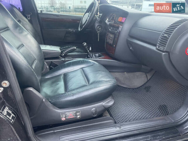 Черный Опель Омега, объемом двигателя 2.17 л и пробегом 374 тыс. км за 3100 $, фото 12 на Automoto.ua